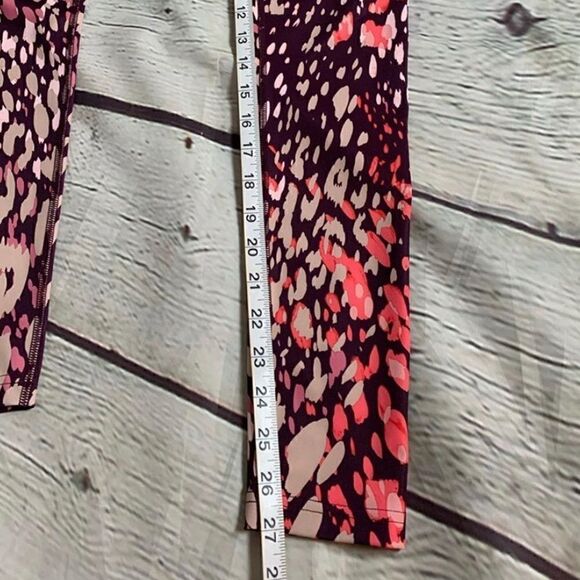 🔮 FILA | Sport Colorful Leopard Print Leggings - Picture 4 of 4